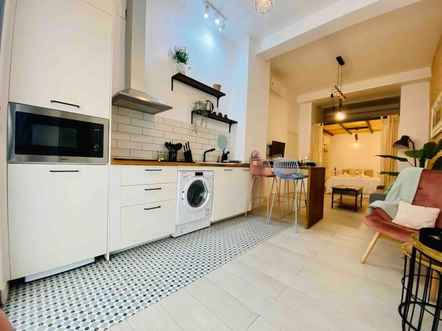 Beautiful Loft In The Heart Of Ruzafa, Soho Apartment Valencia Exterior photo